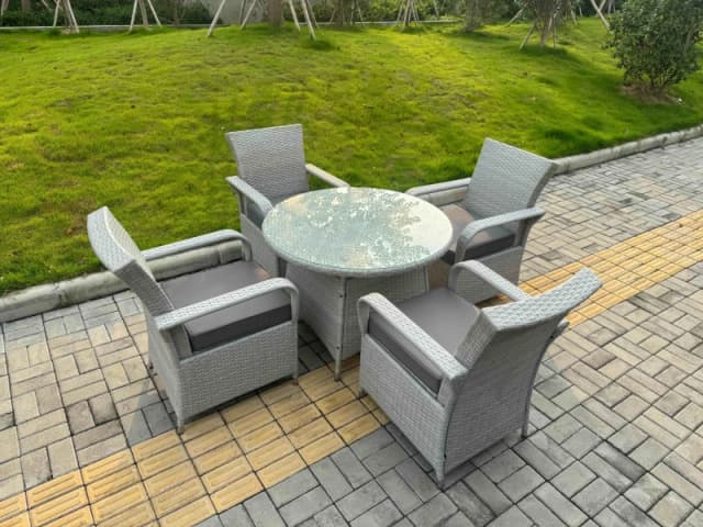 Fimous Rattan Furniture Set with 1 Big Round Coffee Table & 4 Seater Chairs in Light Grey Light Grey Unisex