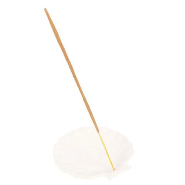 Something Different Something Different Scallop Incense Holder in Off White Off White One Size Unisex 5063574698023