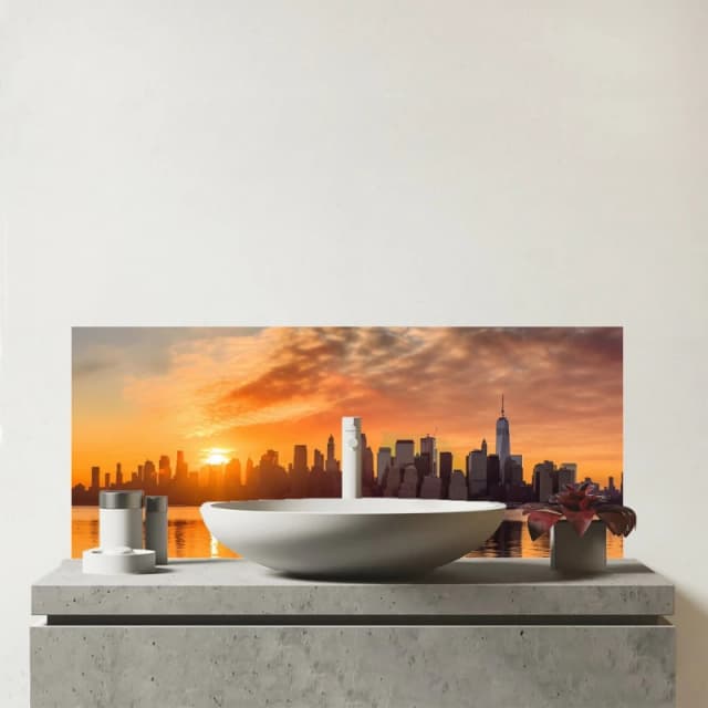 Warren Reed - Designer New York At Sunrise Glass Bathroom Splashback Multicolor Unisex