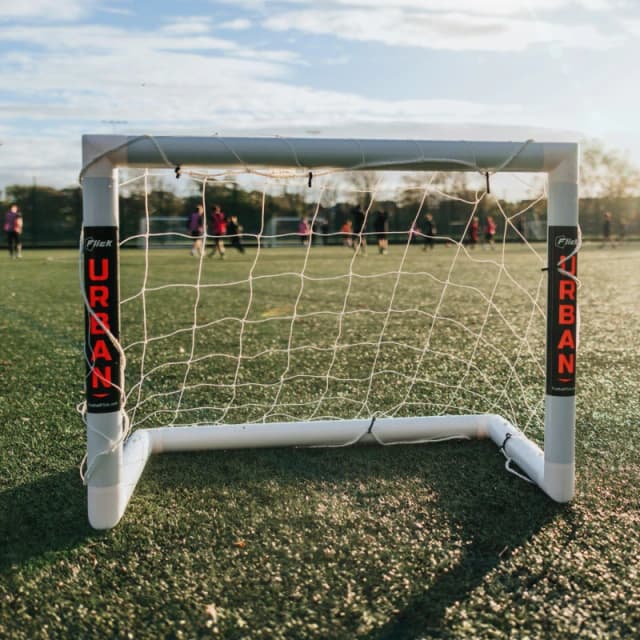 Football Flick Urban Mini Goal - 3 x 2.5 White unisex Medium
