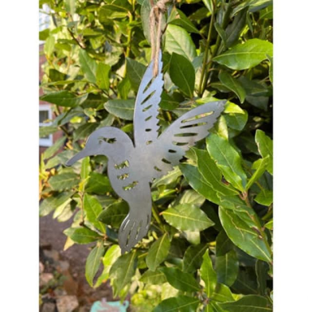 Poppy Forge Hanging Hummingbird Garden Art (Pack Of 3) - Bare Metal/ready To Rust - W22 X H15 Cm