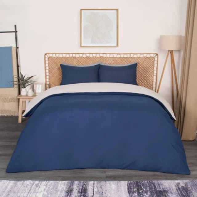 OHS OHS Plain Reversible Duvet Cover With Pillowcase Set in Navy Size: Single Navy Single Unisex 5027434181520