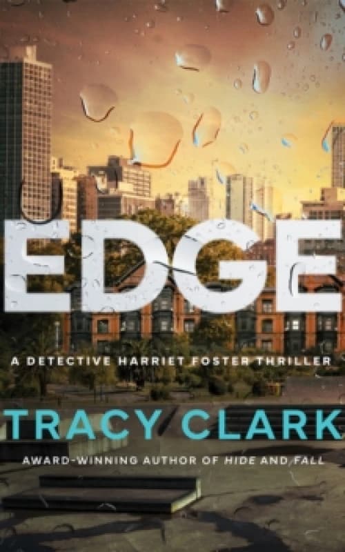 Edge. Paperback. By Tracy Clark Books