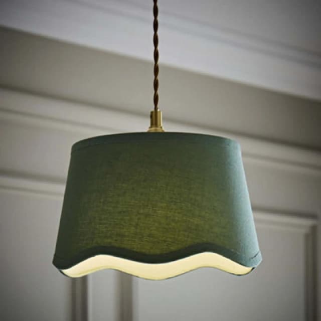 ValueLights ValueLights Mabel Linen Small 20cm Scallop Edge with Trim Lamp Shade with Bulb in Green Green One Size Unisex 5059406069871