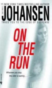 On the Run by Iris Johansen Paperback
