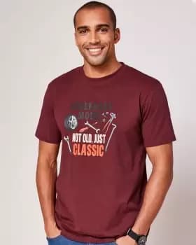 Cotton Traders Mens The Wanderer Printed T-Shirt in Red