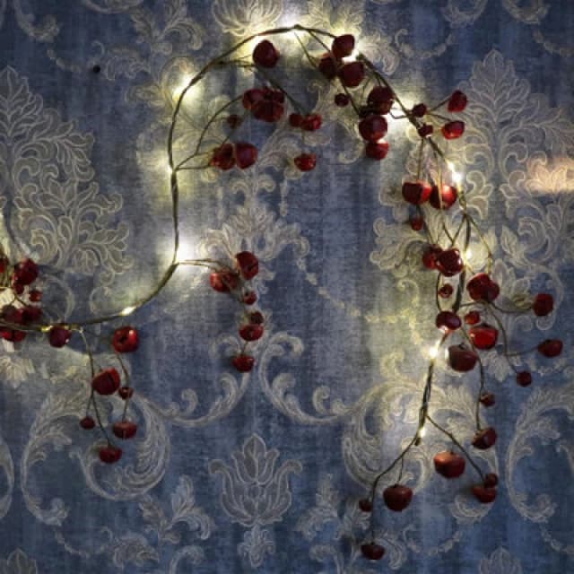 Shatchi 150cm Pre-Lit Hanging Garland Decorations Red Bells with 20 Warm White LEDs Christmas Home Wall Door Red