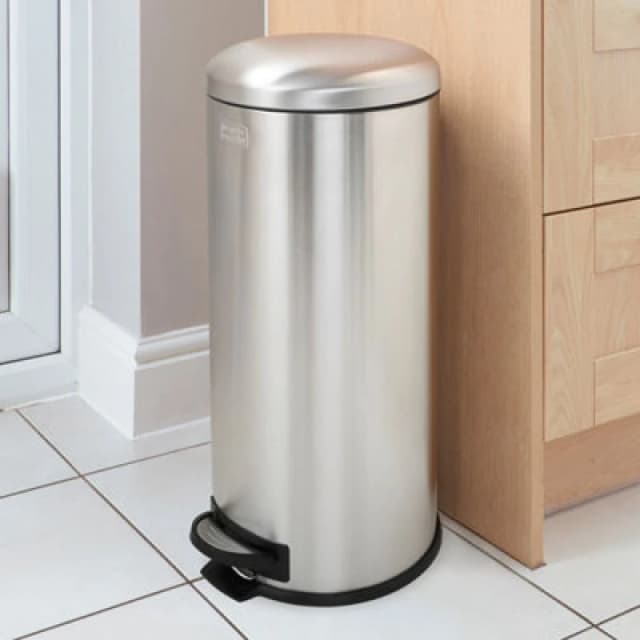 Black + Decker 30L Dome Lid Pedal Bin - Stainless Steel