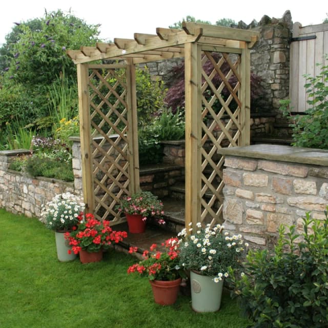 British Made Cotswold Arch FSC® Certified