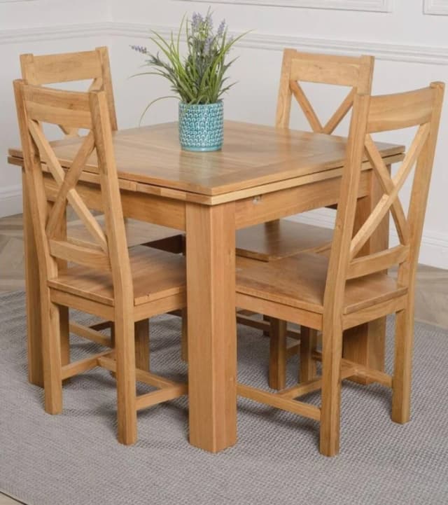 Thats Furniture Richmond 90-150cm Square Oak Extending Dining Table & 4 Berkeley Chairs in Brown Brown Unisex