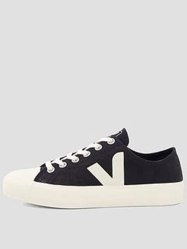 Veja Wata II Low Trainers in Organic Canvas Black Women 36 (3.5);37 (4);38 (5);39 (5.5 to 6);40 (6.5);41 (7)