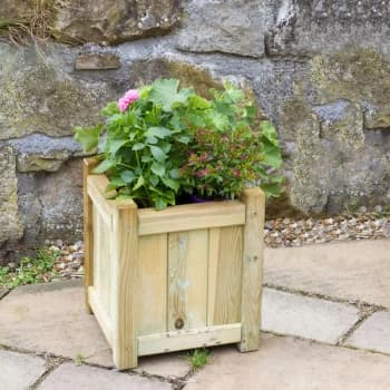 Zest4Leisure Holywell Planter Small