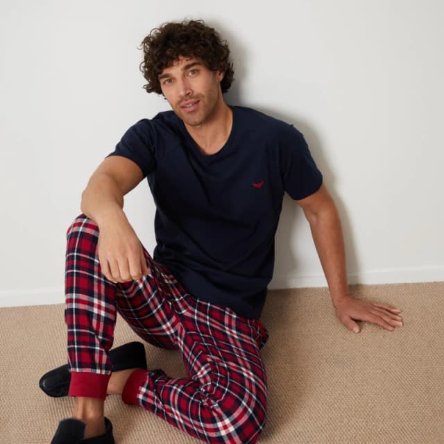 Threadbare Threadbare Men 'Everest' Cotton Blend Pyjama Set in Navy Size: X-Large Navy XL Male 7625914849274