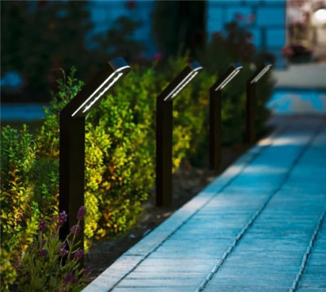 Smart Garden Moderna Solar Black Post Stake Light Super Bright Or Warm White Led