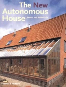 The New Autonomous House by Brenda Vale Paperback