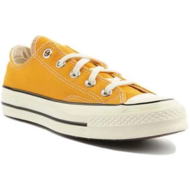 Converse Chuck 70s Classic Low Top 162063 womens Trainers in Gold