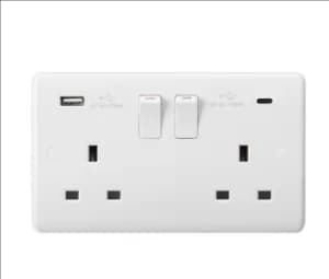 KnightsBridge Curved Edge 13A 2G SP Switched Socket with Dual USB Charger A+C (5V DC 3.1A shared)