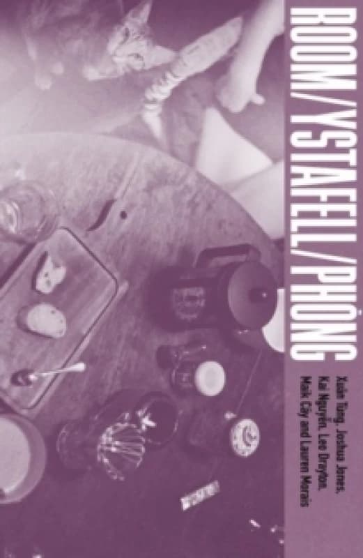 Room / Ystafell / Phong Paperback / softback