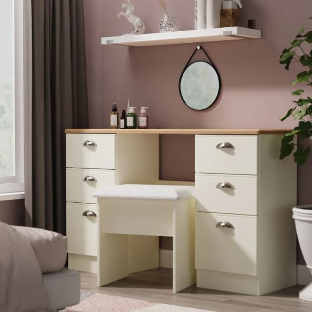 Welcome Furniture Welcome Furniutre Tilly Double Pedestal Desk - Ready Assembled VIC030CARO