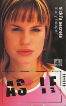 Nickis Secrets by Hooper Mary Book