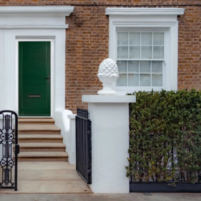 Lacerta Composite Door Monza Solid Green 890mm X 2090mm Open In Left Hand No Glass 10 Year Guarantee - Free Delivery & Smart Lock