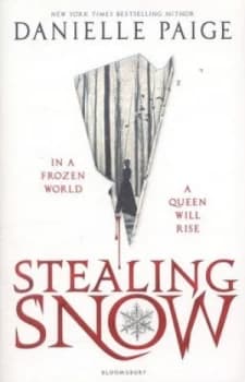Stealing Snow by Danielle Paige Paperback
