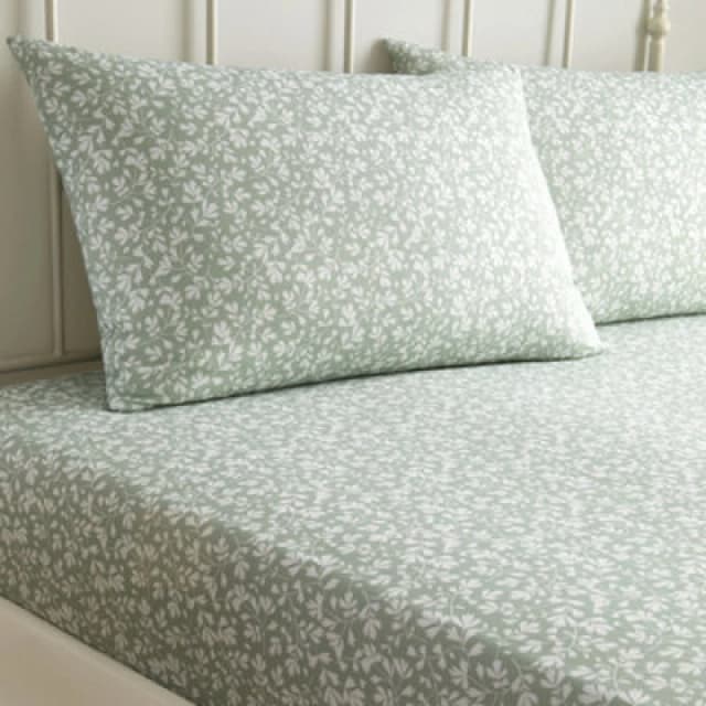 Dreams & Drapes Tess Easy Care Ditsy Floral Leaf Print Green Fitted Sheet