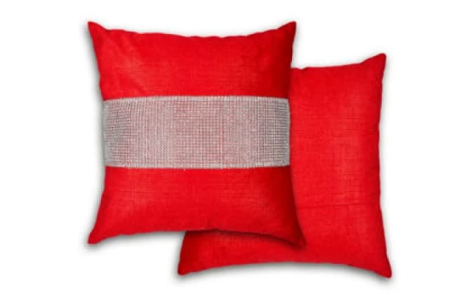 Melia Cushion Cover In Red Red