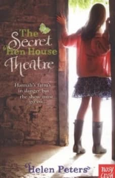 The Secret Hen House Theatre by Helen Peters Paperback