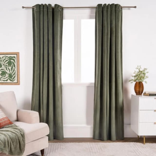 OHS OHS Thermal Matte Velvet 2 Pair Ready Made Eyelet Curtains in Green Size: 168cm width x 183cm drop Green 168cm width x 183cm drop Unisex 5027434
