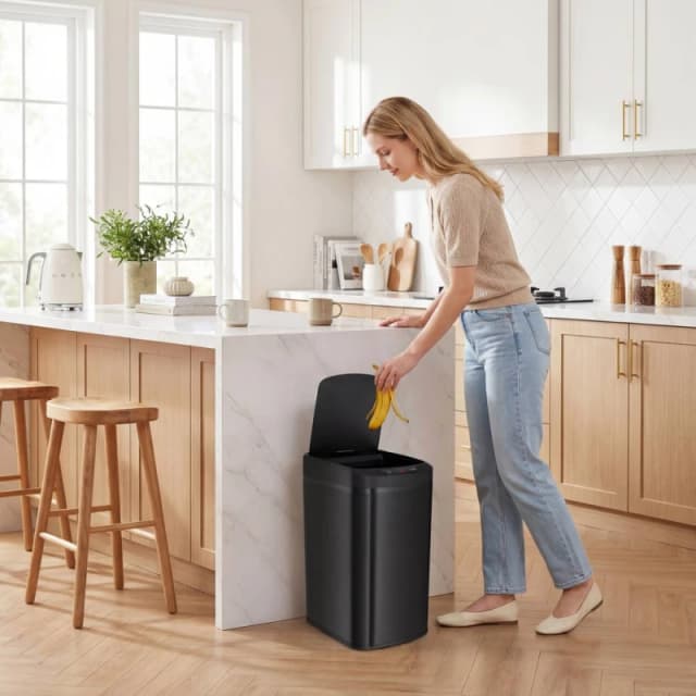 HOMCOM 12L Sensor Bin, Automatic Touchless Motion Sensor Kitchen Bin in Black Unisex
