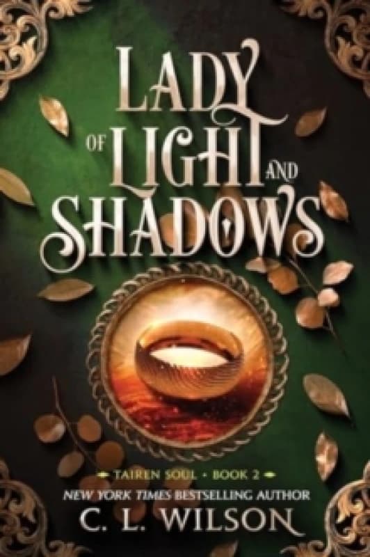Lady of Light and Shadows. Paperback. By C L Wilson Books