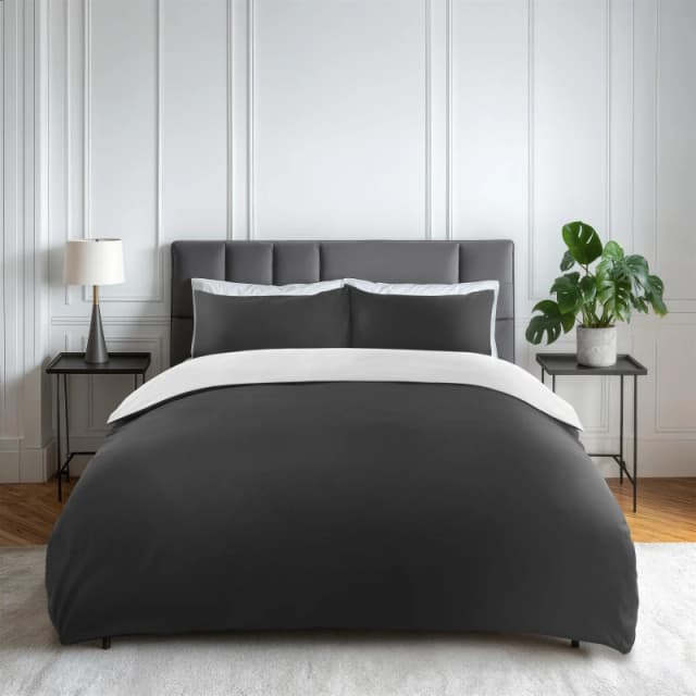 Emma Barclay Duvet Set Reversible Non Iron Soft Touch Lyla Black/White unisex Double
