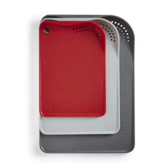 Morphy Richards 3 Piece Cutting Board Set in Red Size: 3 Pack Red 3 Pack Unisex 5056765401373