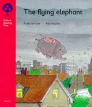 The Flying Elephant by Roderick Hunt Paperback