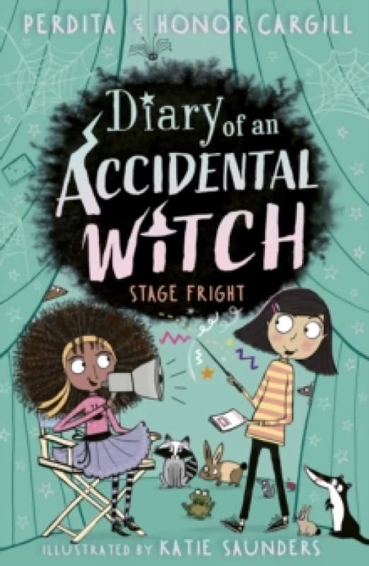 Diary of an Accidental Witch: Stage Fright Paperback / softback
