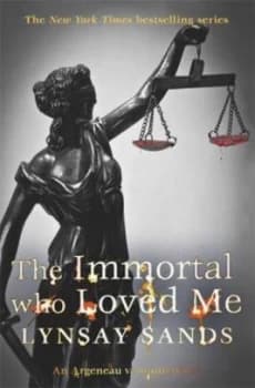 The Immortal Who Loved Me by Lynsay Sands Paperback