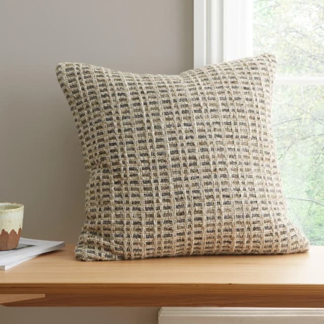 Bianca 'Amble' Linen Blend Cushion Charcoal unisex