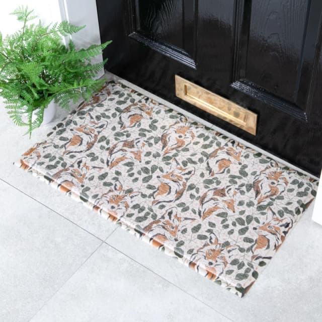 Native Natural Foxes Bush Pattern Doormat (70 X 40Cm)
