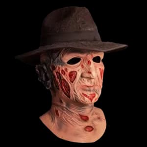 Trick or Treat Nightmare on Elm Street Deluxe Freddy Mask with Hat