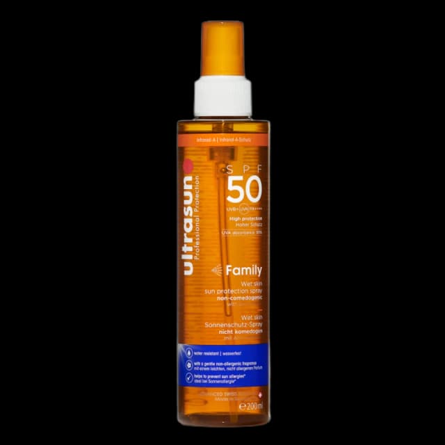 Ultrasun Family Wet Skin Sun Protection Spray SPF50 200ml