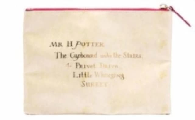 Harry Potter: Hogwarts Acceptance Letter Accessory Pouch Other printed item