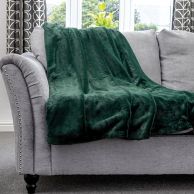 Dreamcatcher Faux Fur Throw Overblanket 160 X 130Cm - Green DFBGN