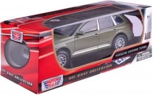 Porsche Cayenne Green 118 Scale Diecast Collectors Model.