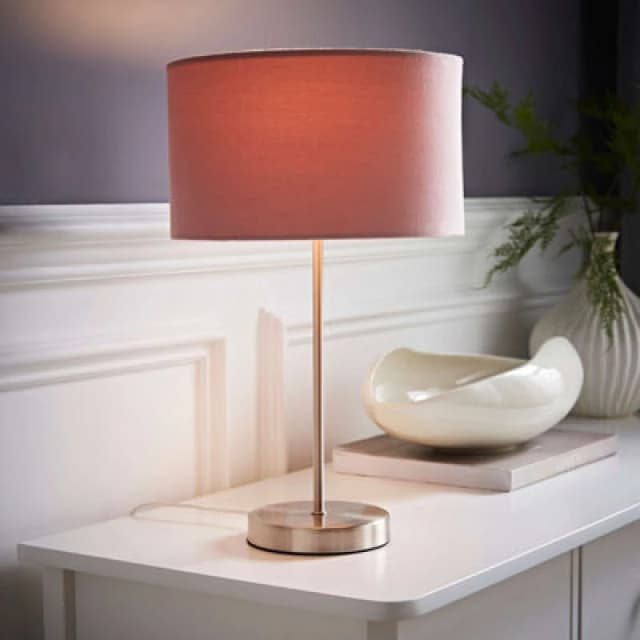ValueLights ValueLights Charlie Chrome Stem Table Lamp Light with Velvet Shade in Dusty Pink Size: 10" Dusty Pink 10" Unisex 50594060357