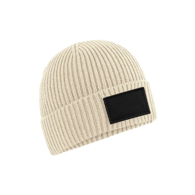 Beechfield Beechfield Men Fashion Woven Patch Beanie in Beige Beige One Size Male 5063238248090