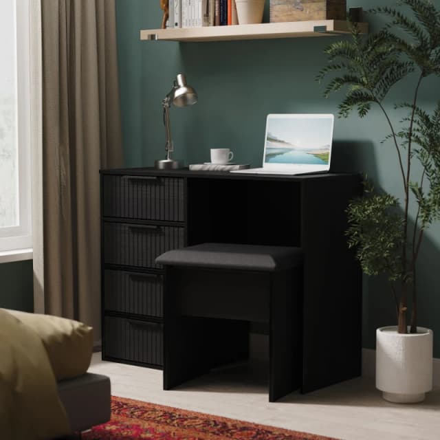 Ready Assembled 2 U Menai 4 Drawer Vanity (Ready Assembled) in Black Unisex