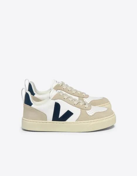 VEJA white & navy v-10 Boys Youth trainers White/Navy UK 4
