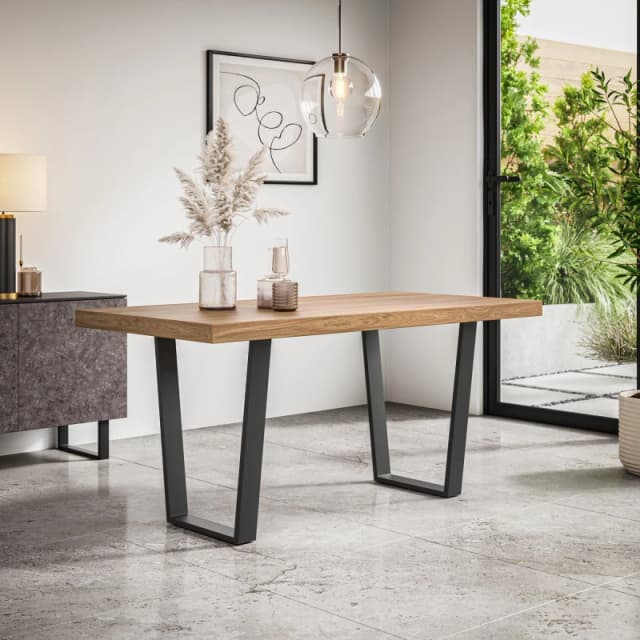 More4Homes Aria 4-6 Seater Dining Table w Black Legs in Light Oak Light Oak Unisex