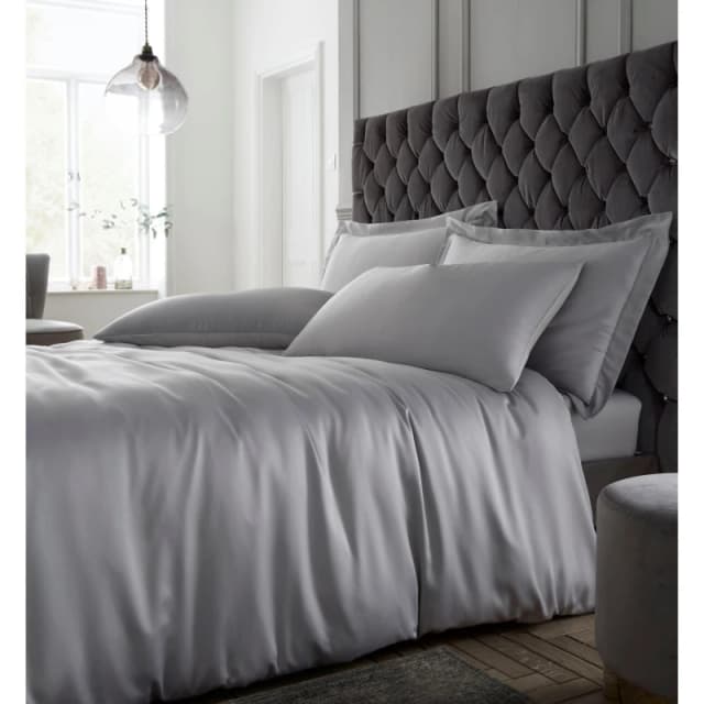 CATHERINE LANSFIELD Catherine Lansfield - Silky Soft Satin Duvet Cover Set, Silver, Double BD/55075/W/DQS/SI